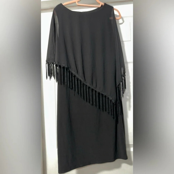 R & M Richards Black Dress Sleeveless Sheer fringed attached poncho - Picture 6 of 7